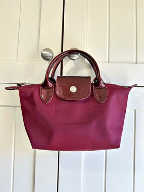 Longchamp XS Le Pliage Neo Top Handle Bag Tote in deep red